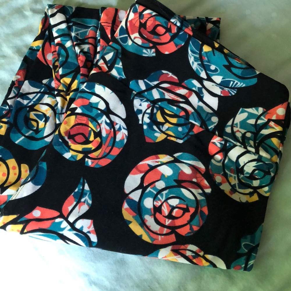 Beauty and the beast leggings